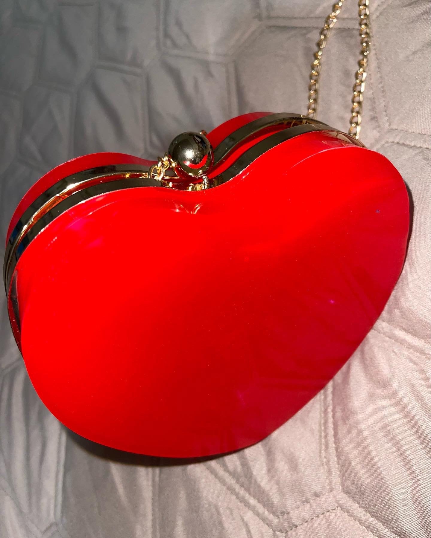 Heart shape clutch bag