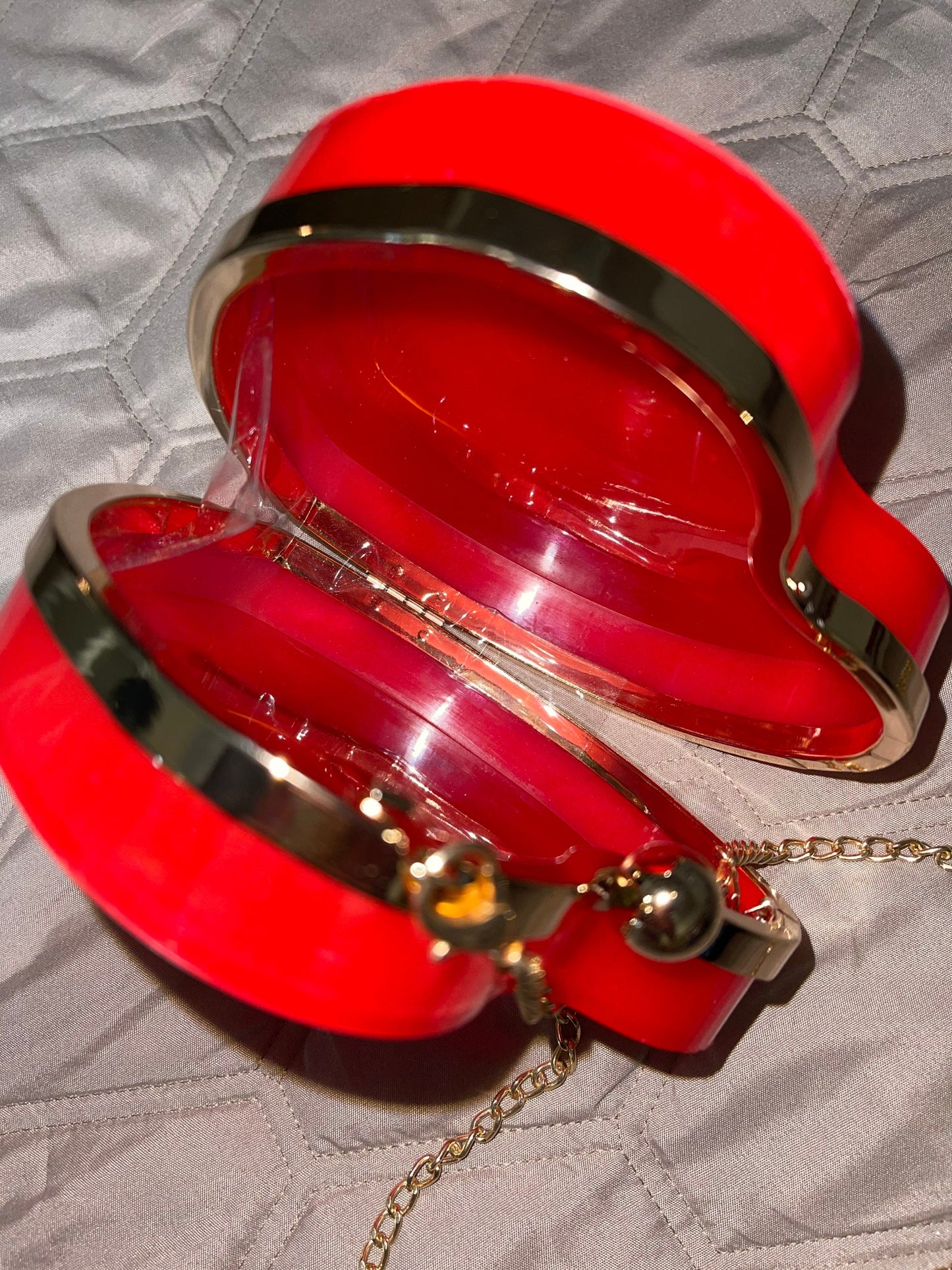 Heart shape clutch bag