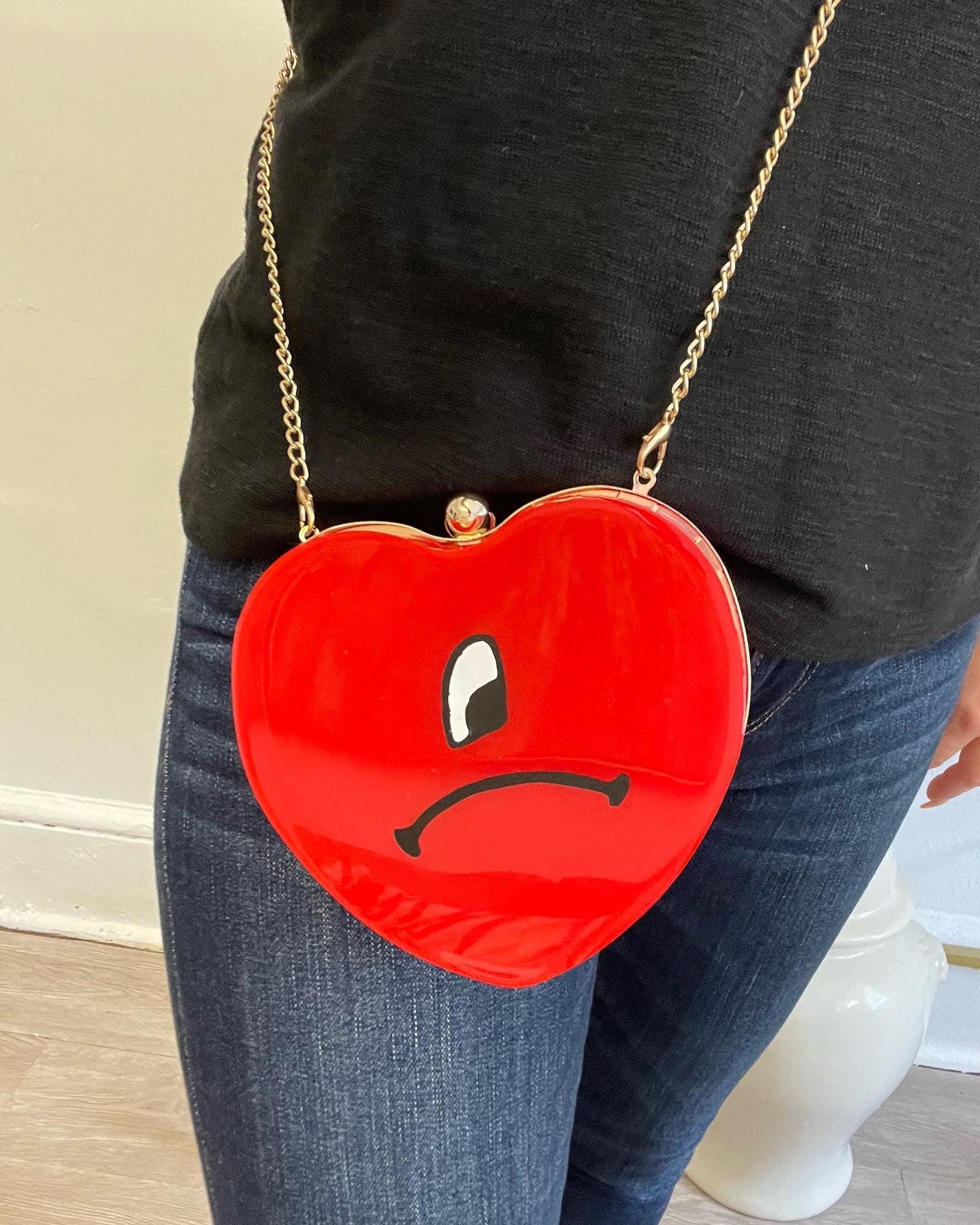 Heart shape clutch bag