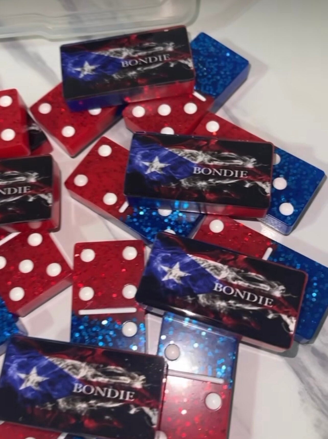 PR domino set
